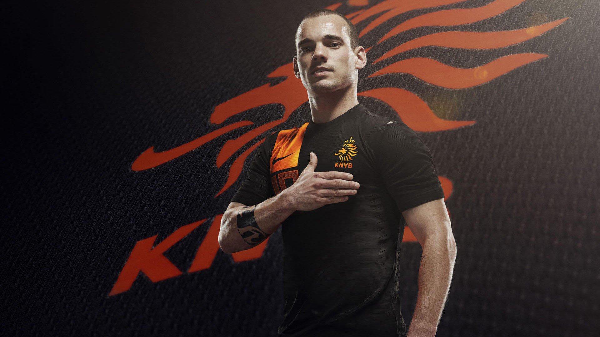 从雅典街头到世界之巅,迪士尼将打造扬尼斯·阿德托昆博传奇传记电影,聚焦巨星艰辛早期生活